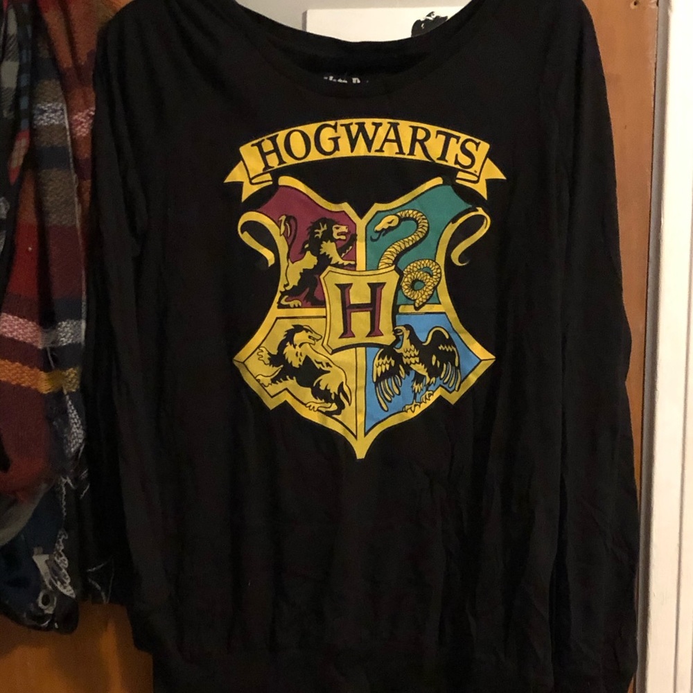 Graphic long sleeve T-shirt